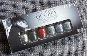 KinkindeRelatie_Fifty-Shades-Nail-Polish